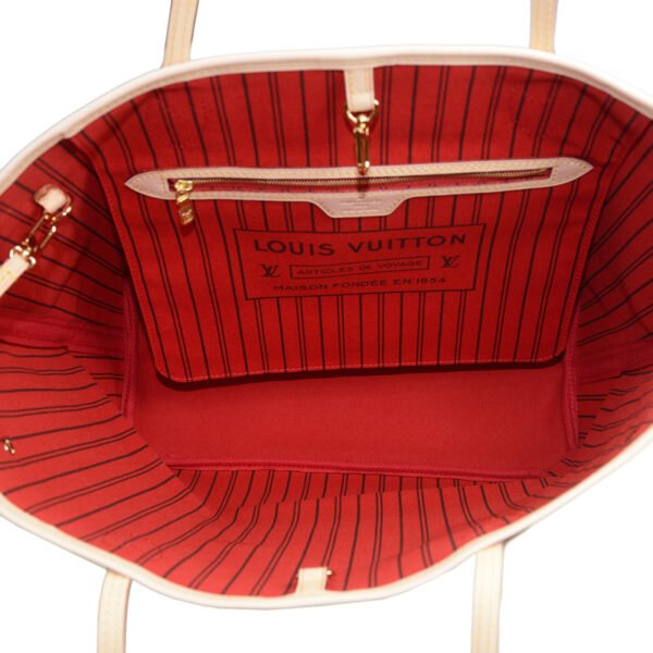 Louis Vuitton M41177