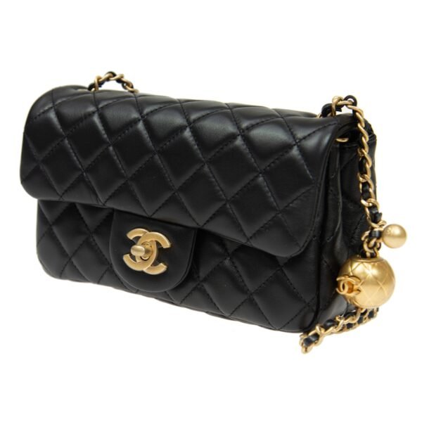 Chanel AS1787