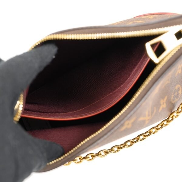 Louis Vuitton M45832