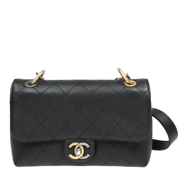 Chanel AS1459